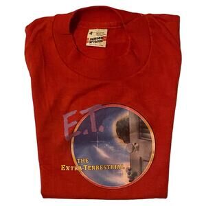Vtg 1982 E.T. Movie T-Shirt Red Kids Size 4 Universal Studios Extra Terrestrial